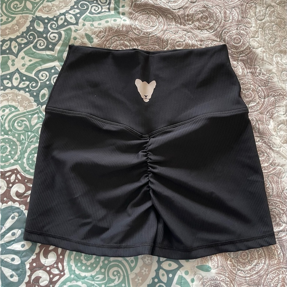 NWT Femme Royale ribbed Shorts